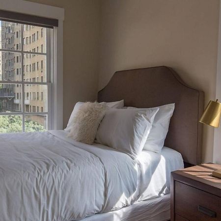 Modern & Cozy Philly Apartment - Perfect Location! Philadelphia Eksteriør billede